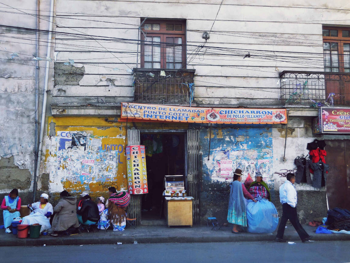 Abbigliamento delle Cholitas