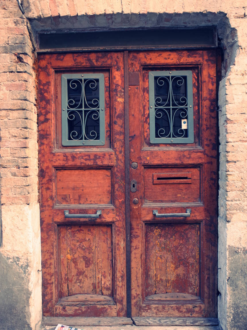 Sardinia: door