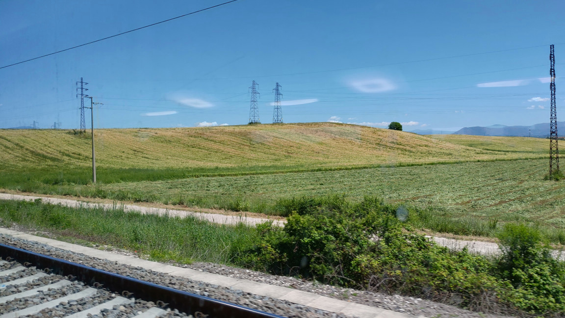 By train towards the province of Rieti